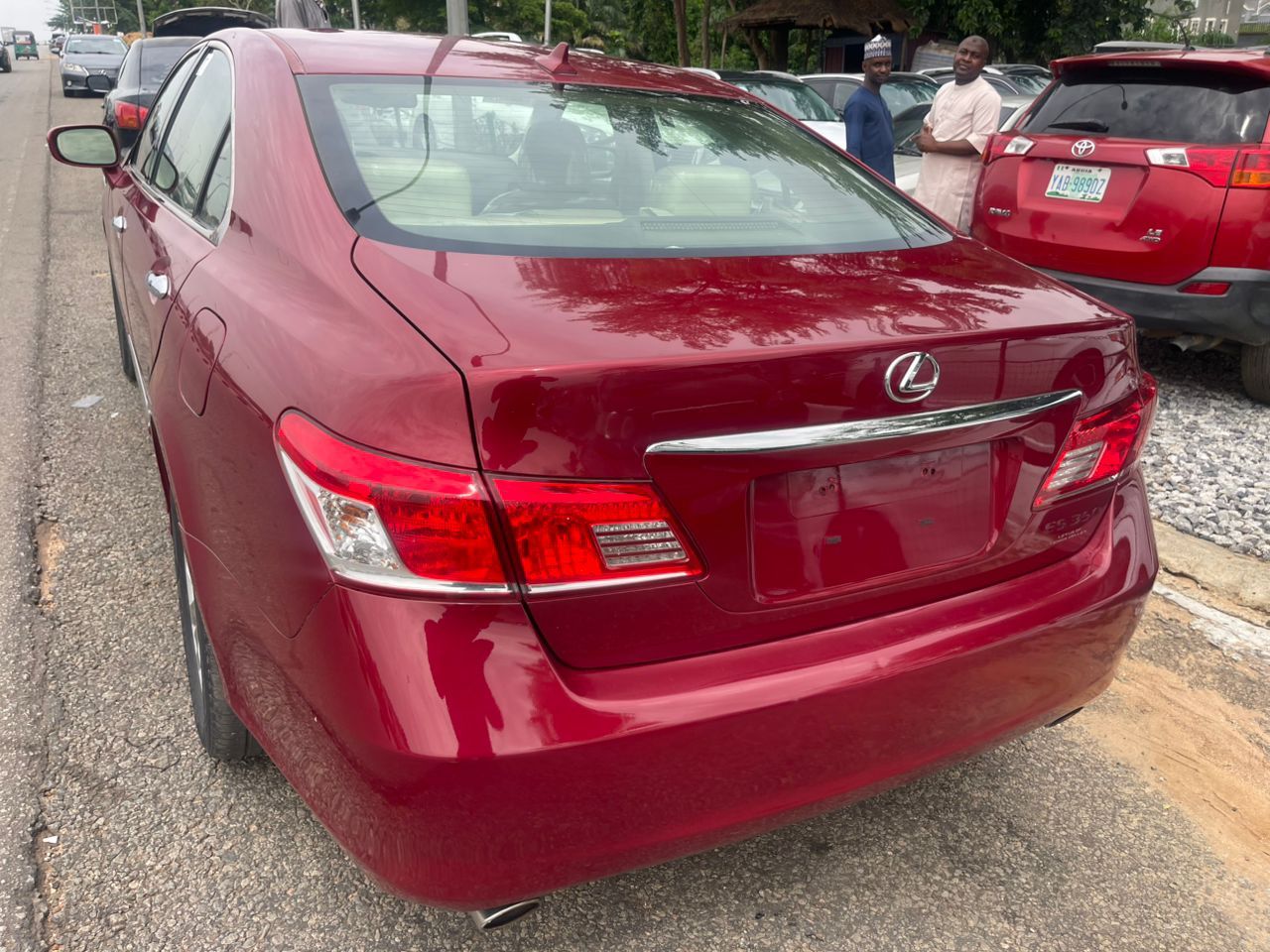 2010 Lexus ES350 - View 2