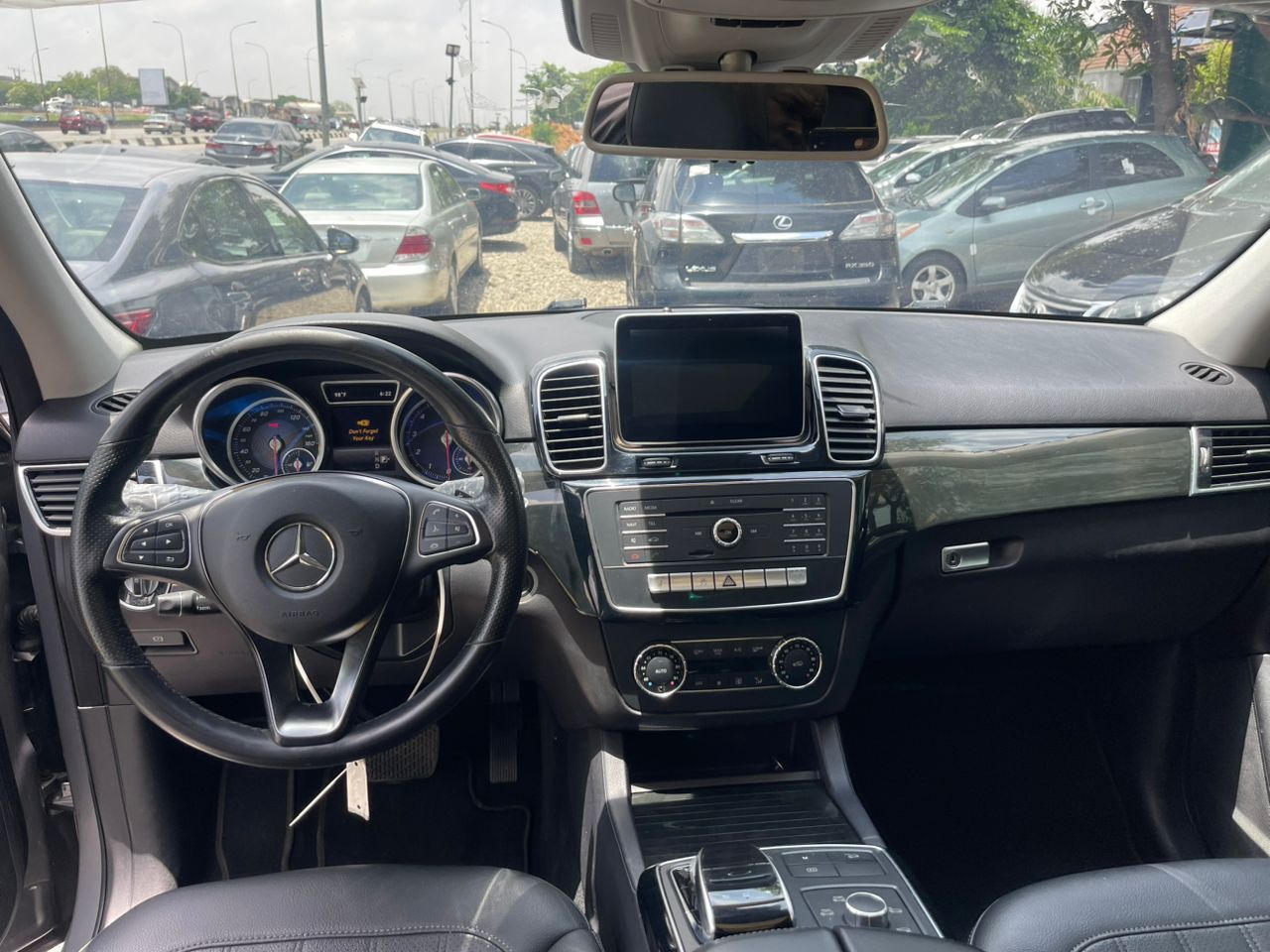2017 Mercedes-Benz GLE 350 - View 2