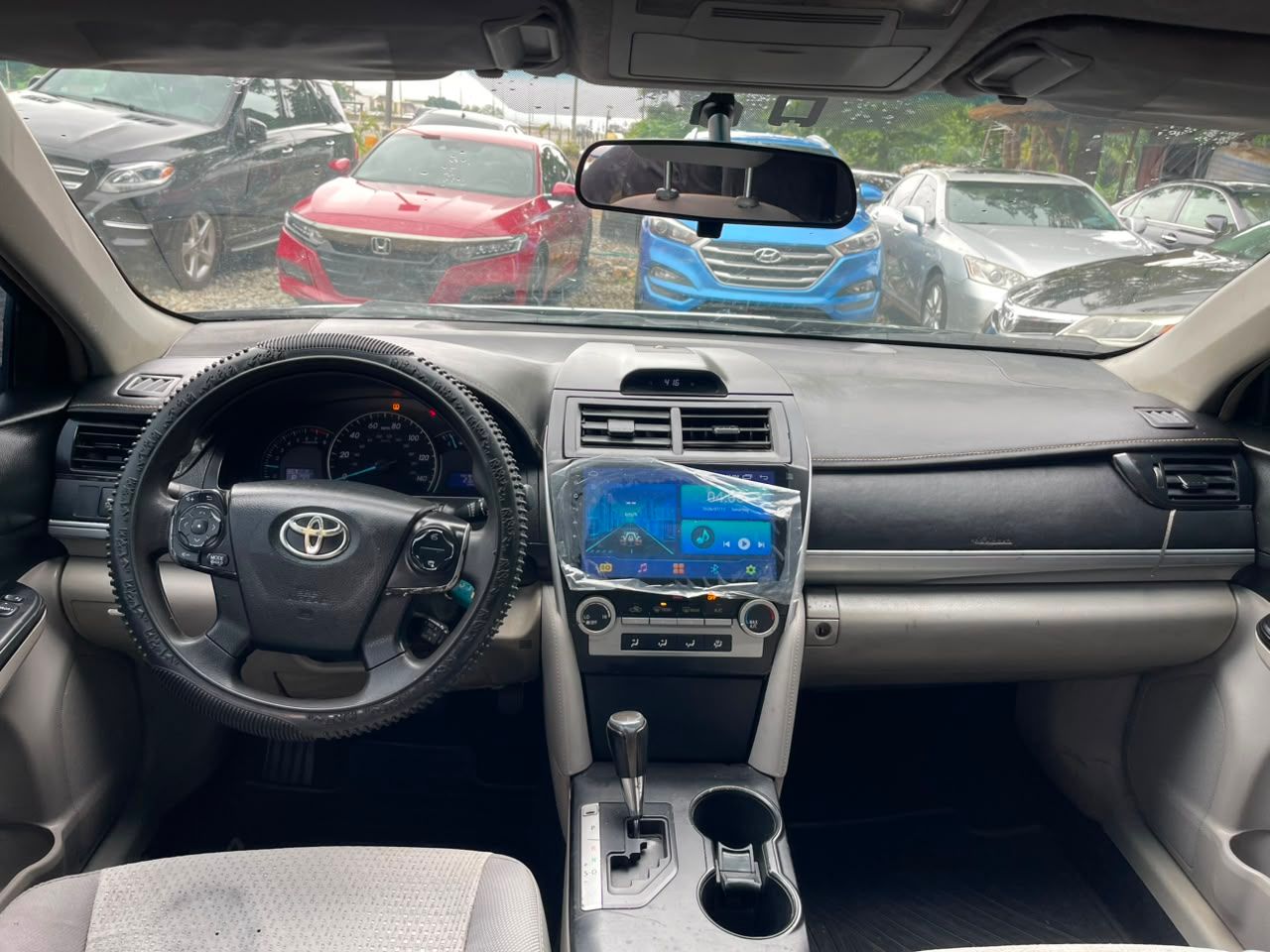 2012 Toyota Camry LE - View 3