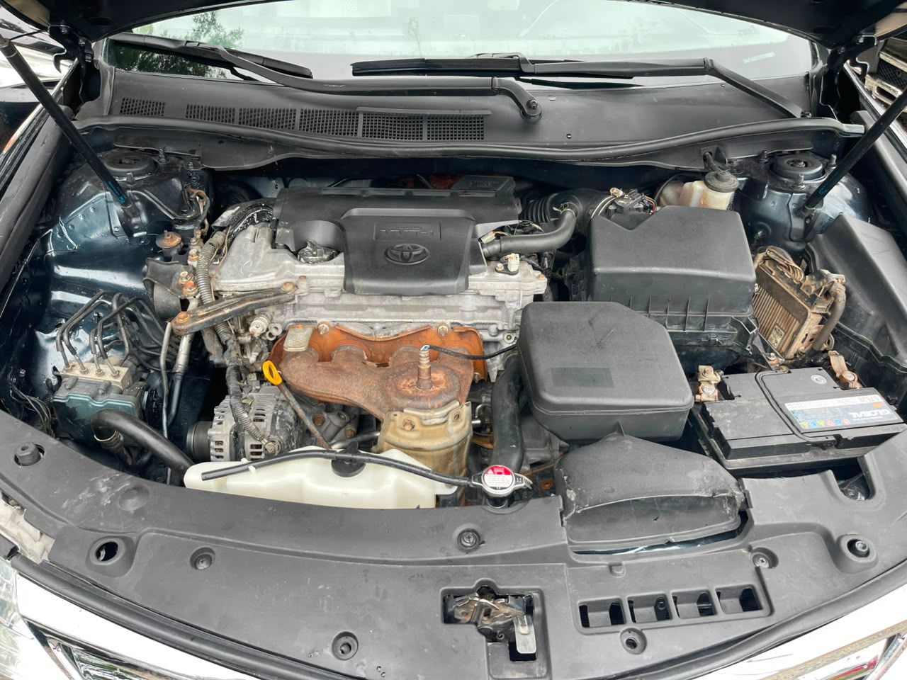 2012 Toyota Camry LE - View 2
