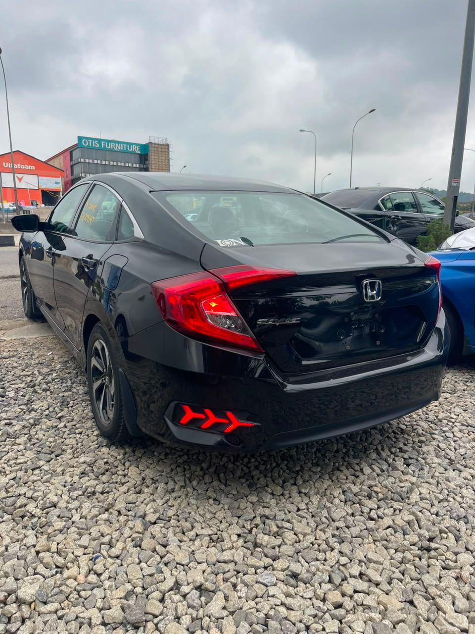 2018 Honda  Civic - View 6