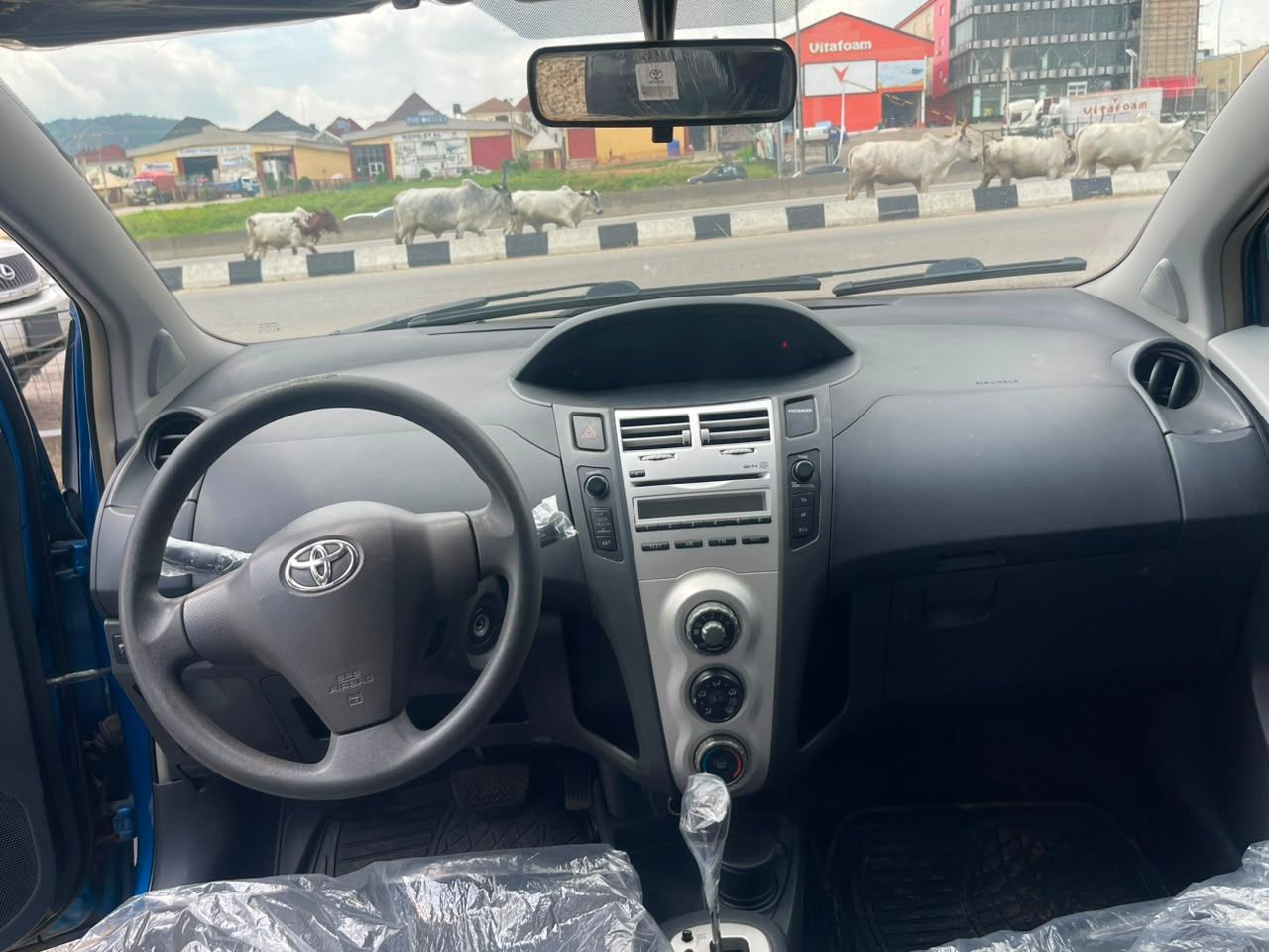 2008 Toyota Yaris - View 3
