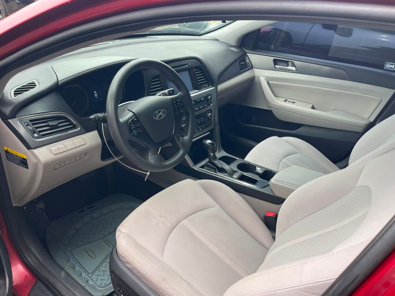 2015 Hyundai Sonata Sport - View 2